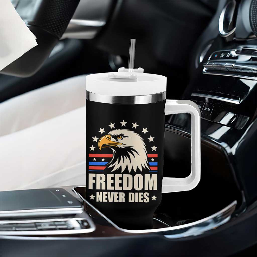 Freedom Never Dies Tumbler With Handle Bold Patriotic Eagle Graphic for True American Patriots - Wonder Print Shop