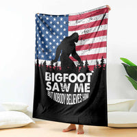Funny Patriotic Sasquatch Throw Blanket Bigfoot Saw Me But Nobody Believes Him American Flag