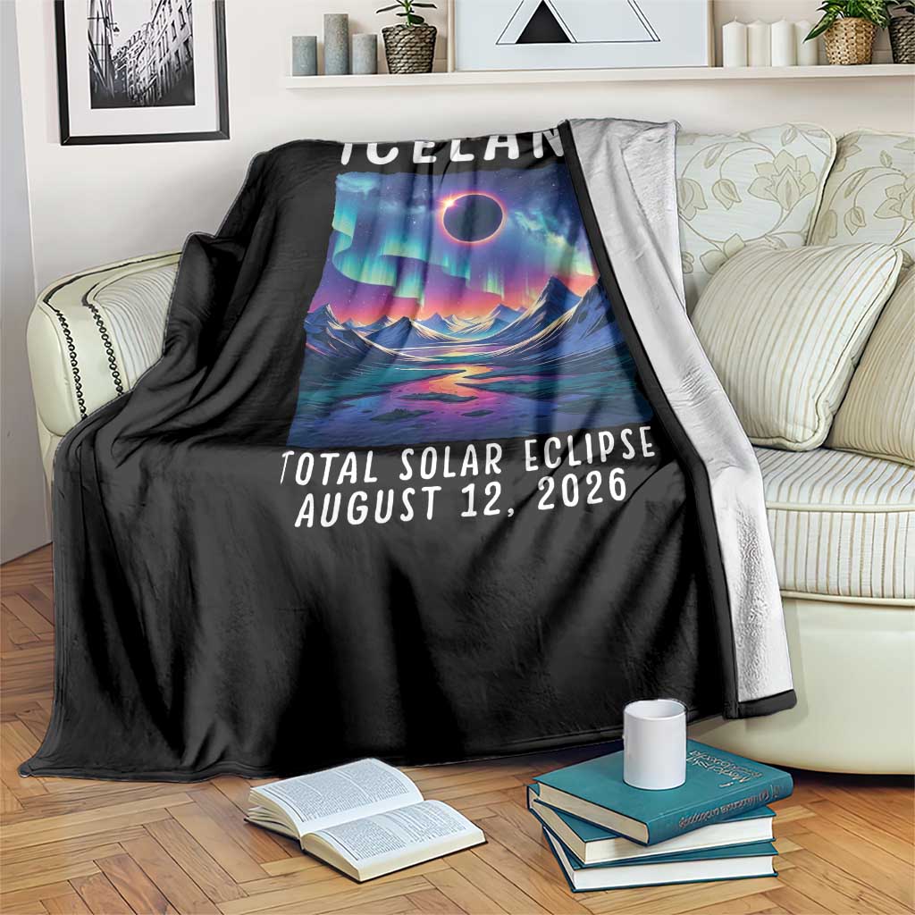 Iceland Total Solar Eclipse 2026 Aurora Throw Blanket Totality Northern Lights Astronomy Travel Gift