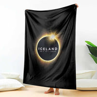 Iceland Total Solar Eclipse 2026 Throw Blanket Path of Totality Astronomy Gift