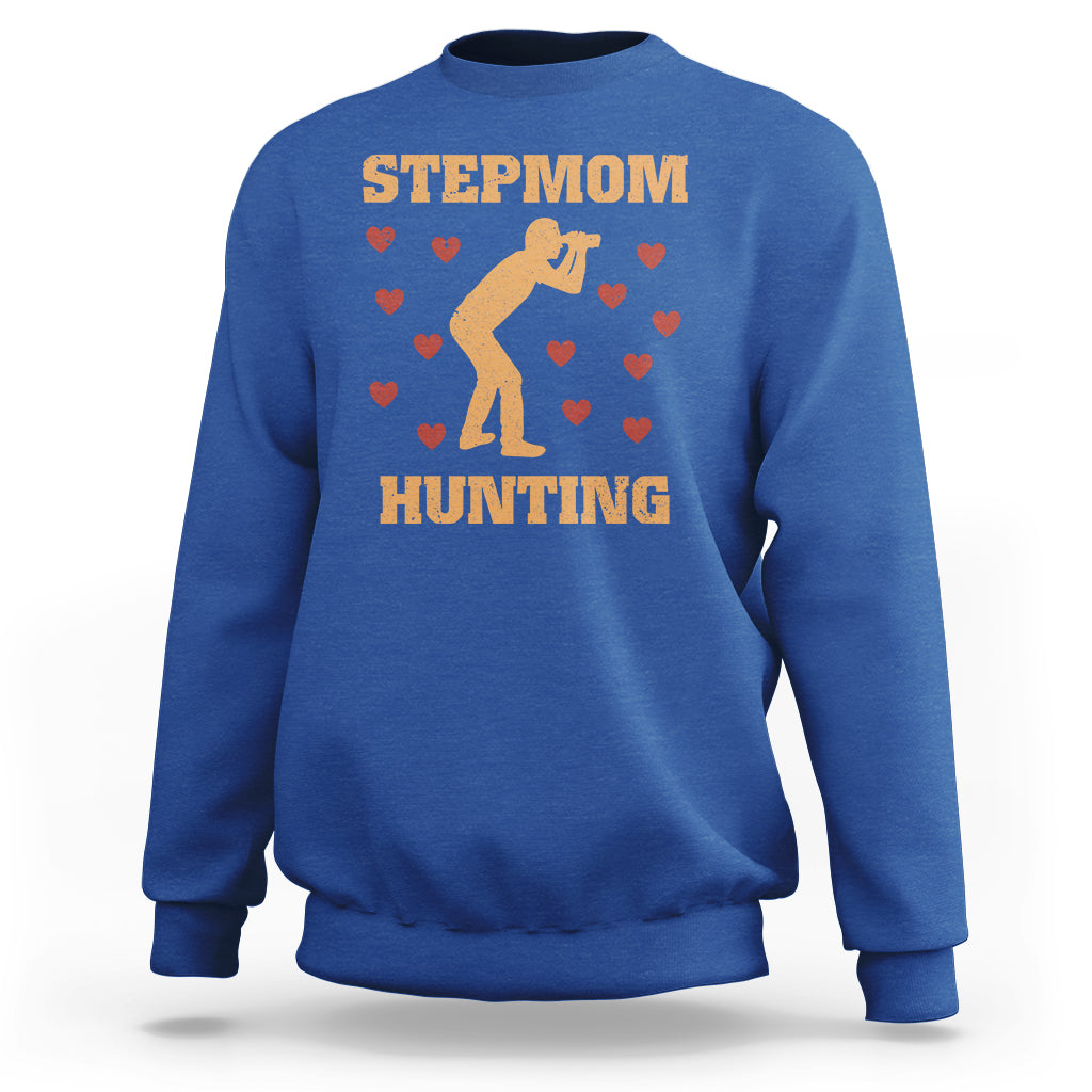 Stepmom Hunting Sweatshirt Funny Saying Dad Finding Bonus Mom - Wonder Print Shop