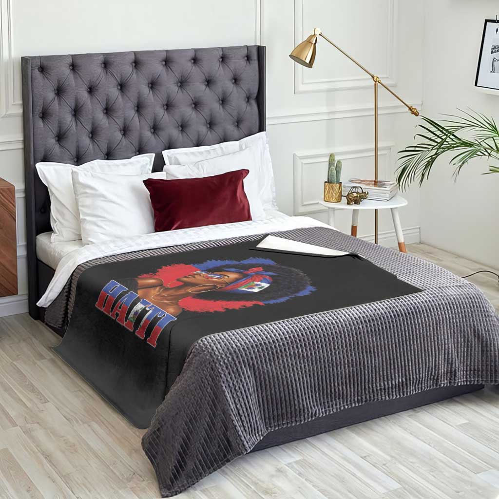 Haitian Queen Afro Melanin Graphic Throw Blanket Haiti Flag Heritage Pride