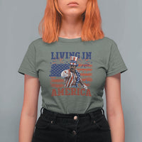 Living In America Funny Patriotic Heavyweight Boxer T Shirt For Women Vintage Distressed Flag Uncle Sam Hat Boxing Champion