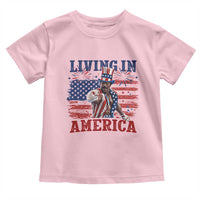 Living In America Funny Patriotic Heavyweight Boxer Toddler T Shirt Vintage Distressed Flag Uncle Sam Hat Boxing Champion