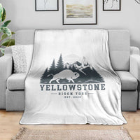 Yellowstone Bison Toss Est 2026 Throw Blanket Funny Sarcastic Tourist National Park Badge Graphic