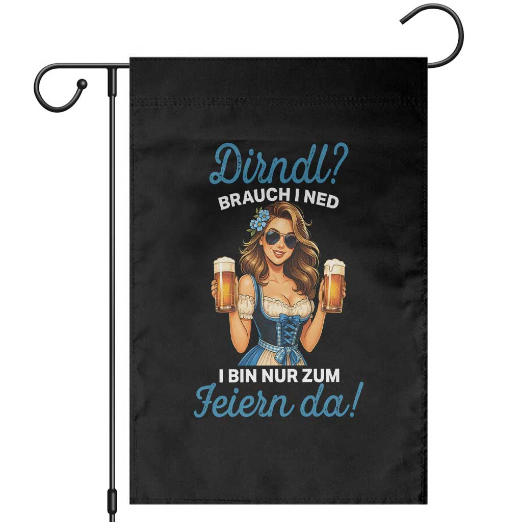 Funny Beer Girl Oktoberfest Garden Flag Dirndle I Bin Nur Zum Feiern Da Party - Wonder Print Shop