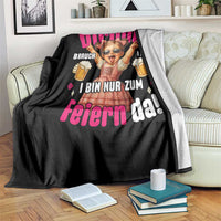 Funny Cute Girl Oktoberfest Throw Blanket Dirndle I Bin Nur Zum Feiern Da Party - Wonder Print Shop