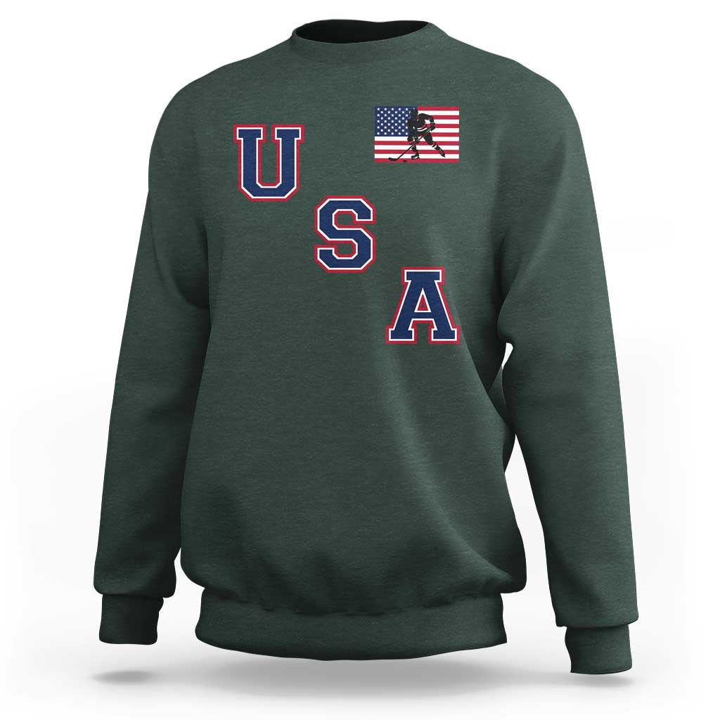 USA Flag Hockey Sweatshirt Patriotic Ice Hockey Team Fan Vintage Throwback
