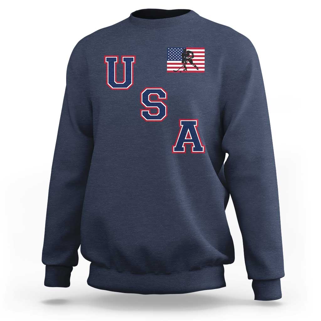 USA Flag Hockey Sweatshirt Patriotic Ice Hockey Team Fan Vintage Throwback