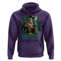 Funny Sasquatch Marijuana Hoodie Bigfoot Stole My Weed Vintage 420