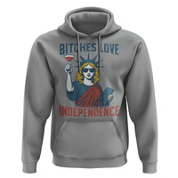 Funny 4th of July Statue of Liberty Cocktail Hoodie Retro Bitches Love Independence