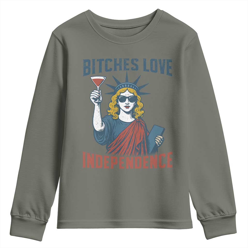 Funny 4th of July Statue of Liberty Cocktail Youth Sweatshirt Retro Bitches Love Independence
