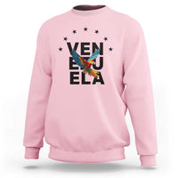 Venezuela Pride Flying Macaw Sweatshirt Ara Macao Guacamaya Venezuelan Pride Tropical Bird