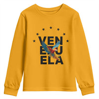Venezuela Pride Flying Macaw Youth Sweatshirt Ara Macao Guacamaya Venezuelan Pride Tropical Bird
