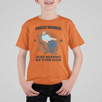 Funny Napping Dad Sleepy Grandpas and Fathers T Shirt For Kid Proud Member Of The Just Resting My Eyes Club Armchair Cartoon Graphic