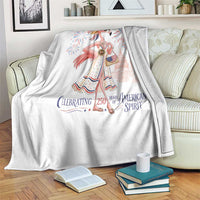 Celebrating 250 Years of American Spirit Flamingo Throw Blanket Cute Patriotic Tropical Bird Summer Landmarks Fireworks