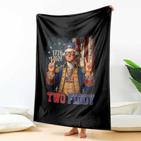 Two Fiddy George Washington Peace Signs Throw Blanket Funny Semiquincentennial Hip Hop Style President