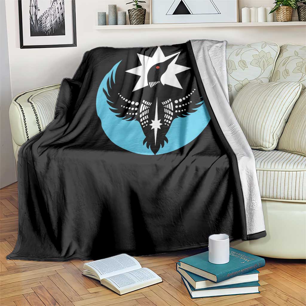 Minnesota Rebel Loon Star Emblem Throw Blanket Rebellion Symbolic Unity Graphic