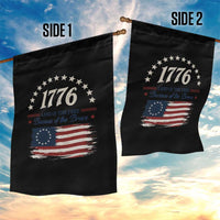 1776 Land of the Free Distressed Arch Graphic Garden Flag Vintage Betsy Ross American Flag Stars Retro Patriotic