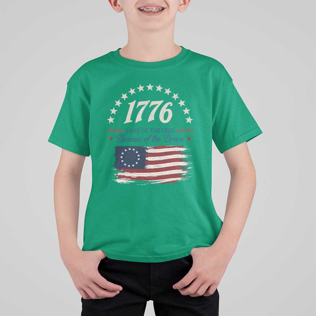 1776 Land of the Free Distressed Arch Graphic T Shirt For Kid Vintage Betsy Ross American Flag Stars Retro Patriotic