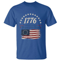 1776 Land of the Free Distressed Arch Graphic T Shirt Vintage Betsy Ross American Flag Stars Retro Patriotic