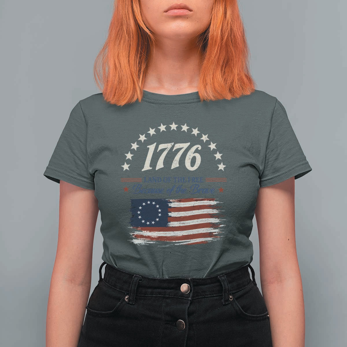 1776 Land of the Free Distressed Arch Graphic T Shirt For Women Vintage Betsy Ross American Flag Stars Retro Patriotic