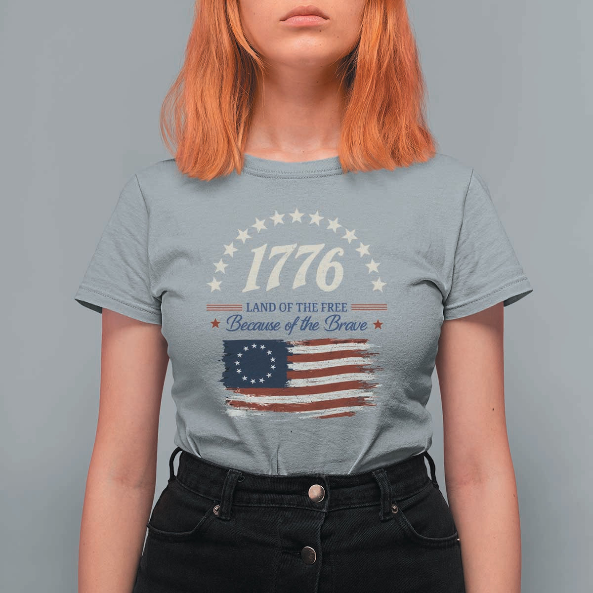 1776 Land of the Free Distressed Arch Graphic T Shirt For Women Vintage Betsy Ross American Flag Stars Retro Patriotic