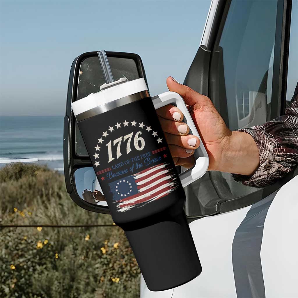 1776 Land of the Free Distressed Arch Graphic Tumbler With Handle Vintage Betsy Ross American Flag Stars Retro Patriotic