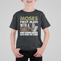 Funny Passover Jewish Tech Pun T Shirt For Kid Moses First Man with a Tablet Who Downloaded Data from the Cloud