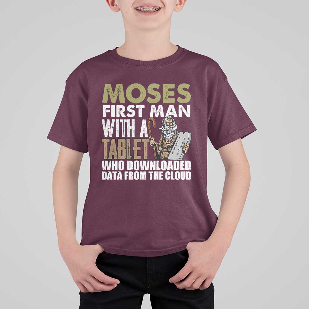 Funny Passover Jewish Tech Pun T Shirt For Kid Moses First Man with a Tablet Who Downloaded Data from the Cloud