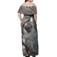 Hunting Rifle Off Shoulder Maxi Dress Grunge Wilderness Marsh Scene with Rustic Outdoor