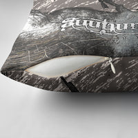 Hunting Rifle Pillow Cover Grunge Wilderness Marsh Scene with Rustic Outdoor