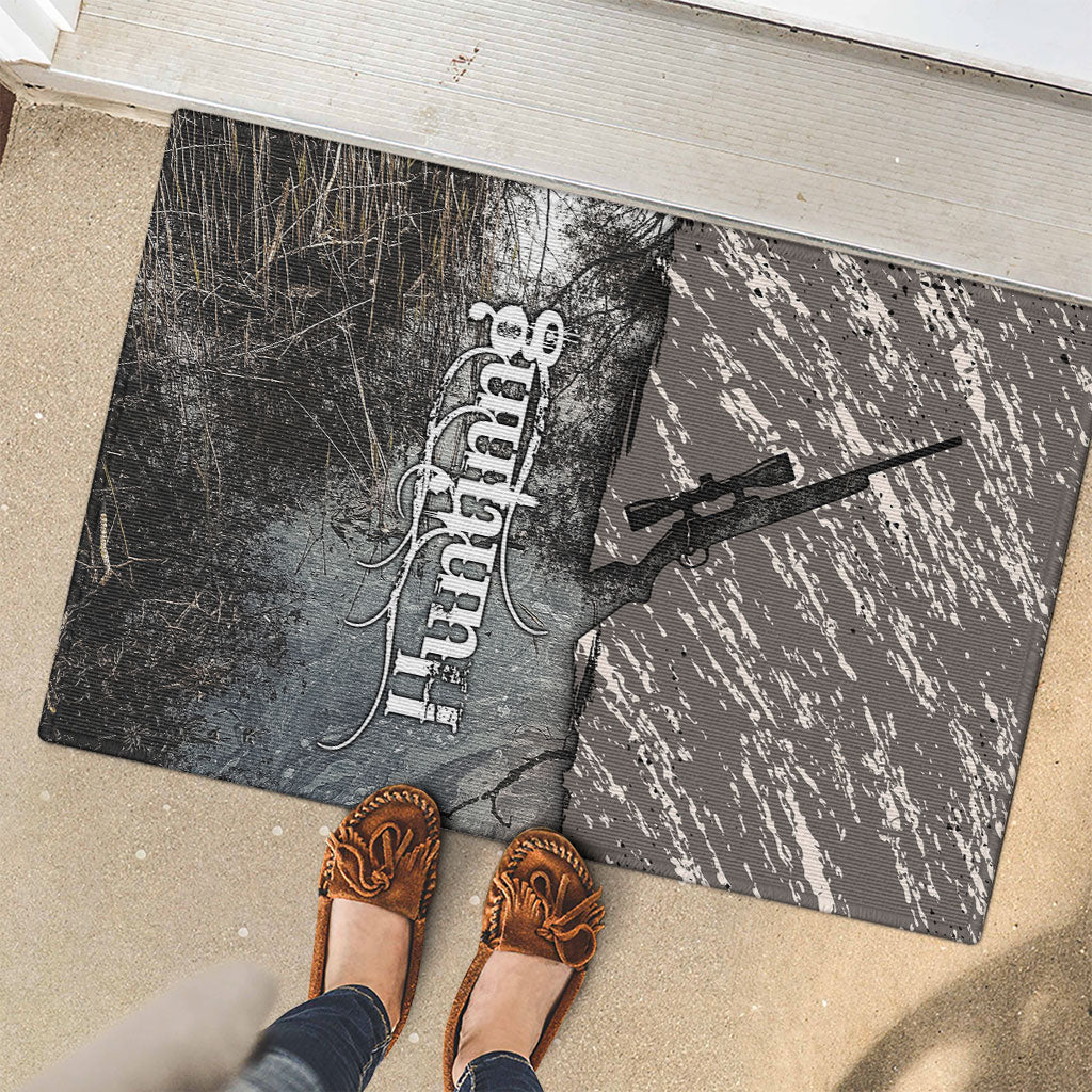 Hunting Rifle Rubber Doormat Grunge Wilderness Marsh Scene with Rustic Outdoor