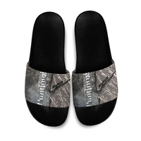 Hunting Rifle Slide Sandals Grunge Wilderness Marsh Scene with Rustic Outdoor