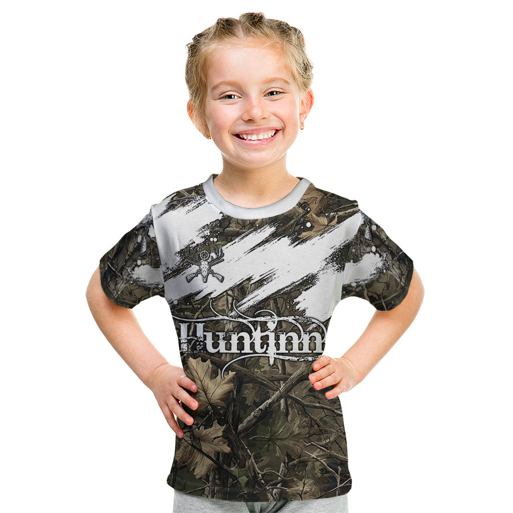 Deer Skull Hunting Kid T Shirt Camo Forest Grunge Buck Skull Crossed Rifles Target