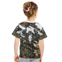 Deer Skull Hunting Kid T Shirt Camo Forest Grunge Buck Skull Crossed Rifles Target
