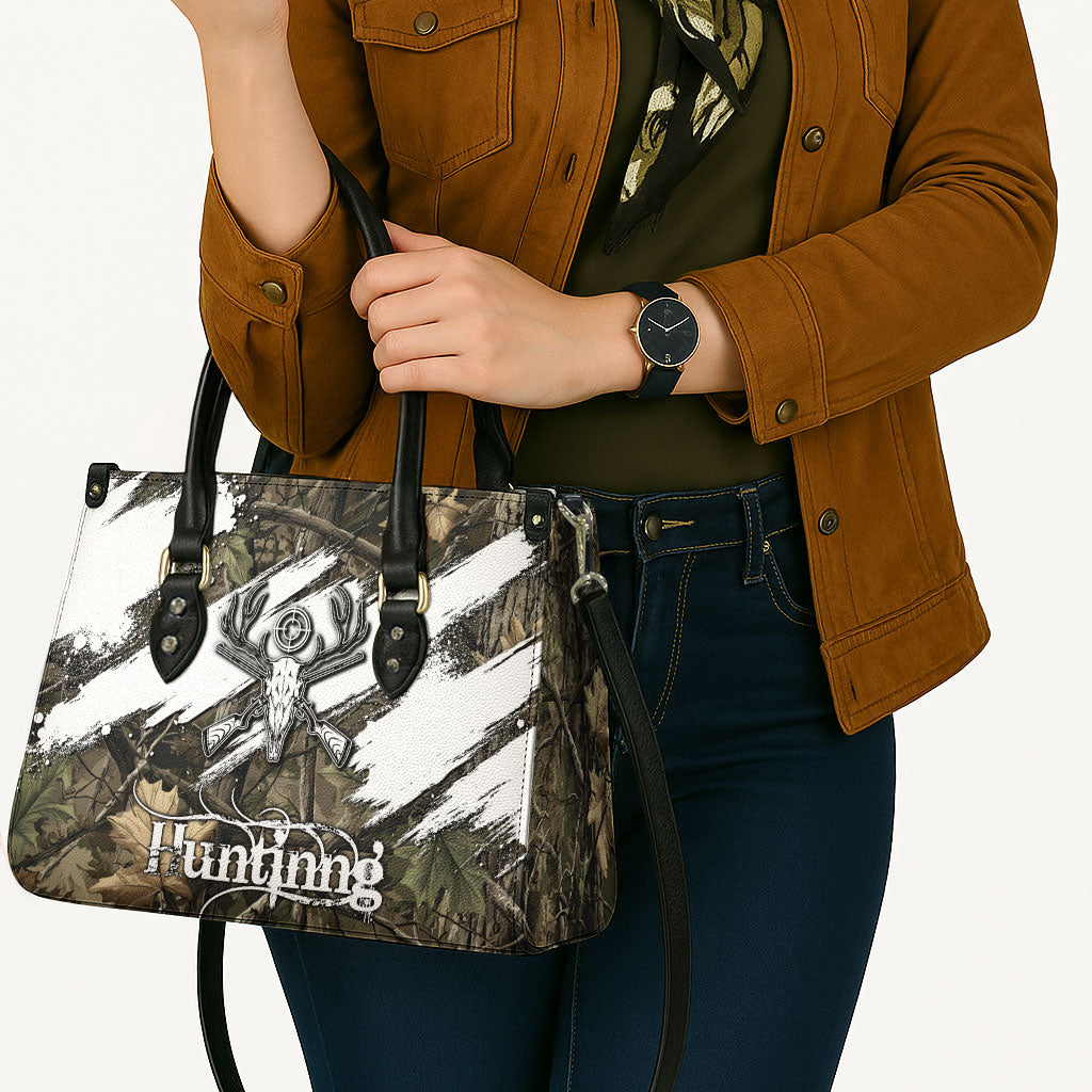 Deer Skull Hunting Leather Bag Camo Forest Grunge Buck Skull Crossed Rifles Target