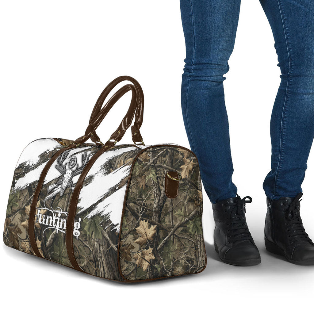 Deer Skull Hunting Travel Bag Camo Forest Grunge Buck Skull Crossed Rifles Target