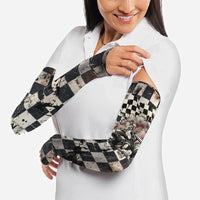 Silly Goose Racing Motorsport Arm Sleeves Vintage Distressed Checkered Flag - Cartoon Race Car