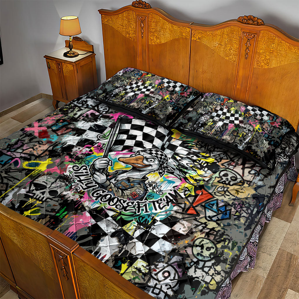 Silly Goose Team Racing Quilt Bed Set Colorful Street Graffiti Checkered Flag