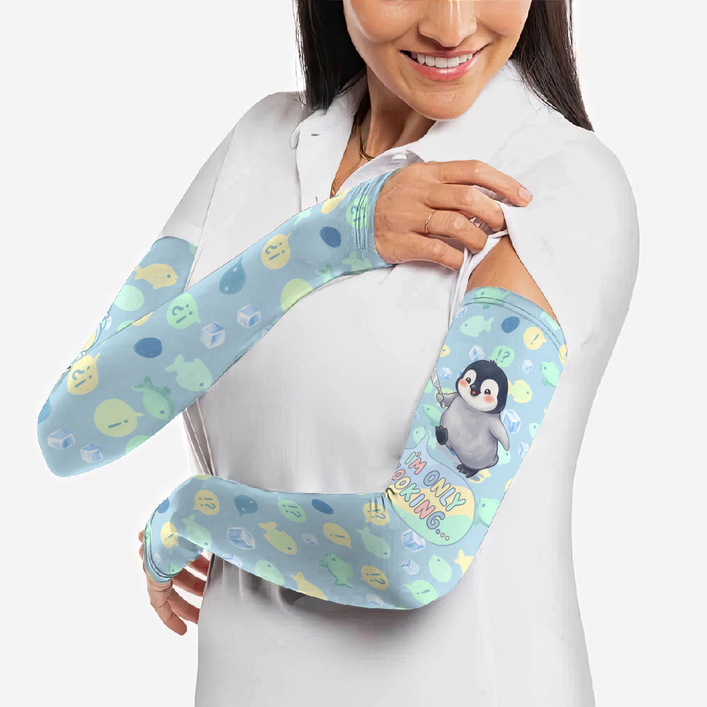 Sneaky Flipper Cute Penguin Holding Knife Arm Sleeves Funny Chibi Penguin Graphic With Ice And Fish Pattern