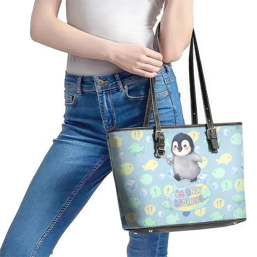 Sneaky Flipper Cute Penguin Holding Knife Leather Tote Bag Funny Chibi Penguin Graphic With Ice And Fish Pattern