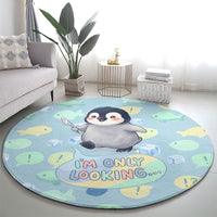 Sneaky Flipper Cute Penguin Holding Knife Round Carpet Funny Chibi Penguin Graphic With Ice And Fish Pattern