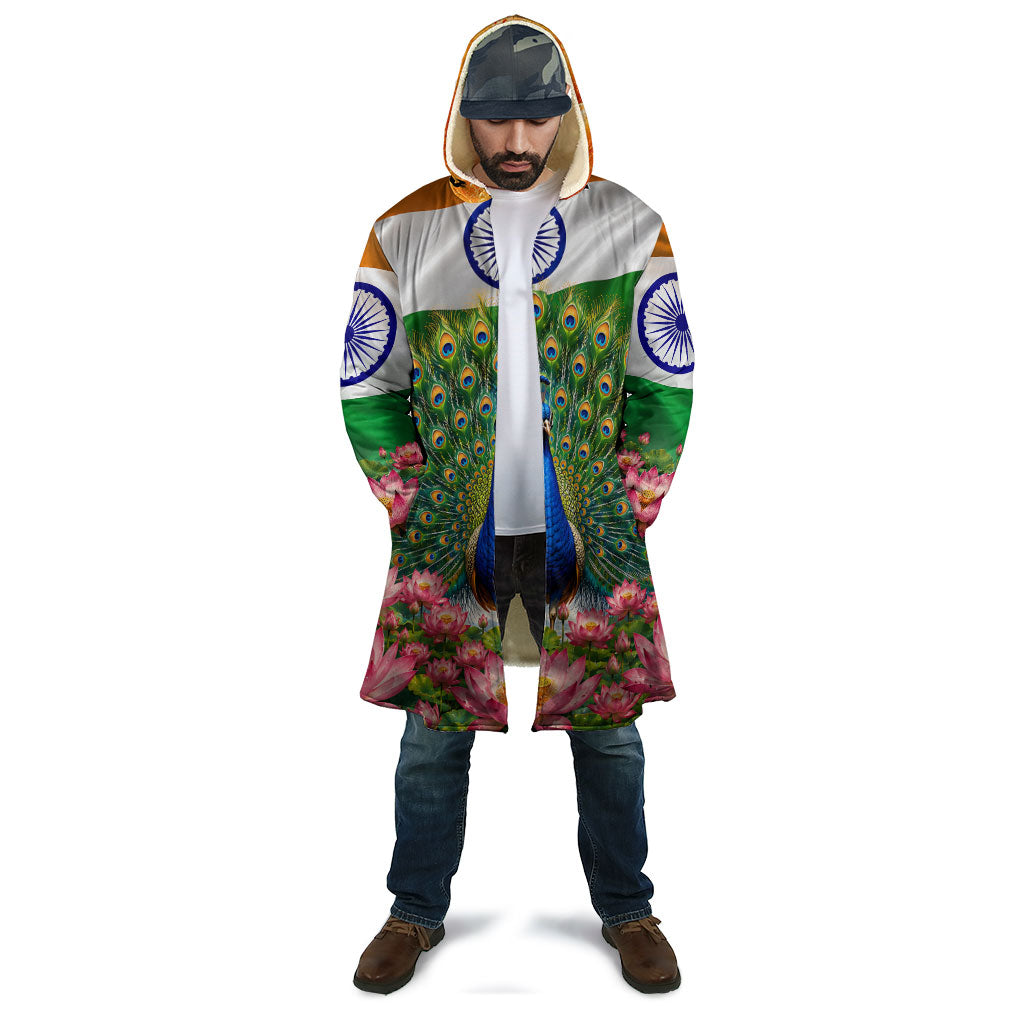 India Flag Peacock Cloak Vibrant Cultural Indian Taj Mahal Lotus