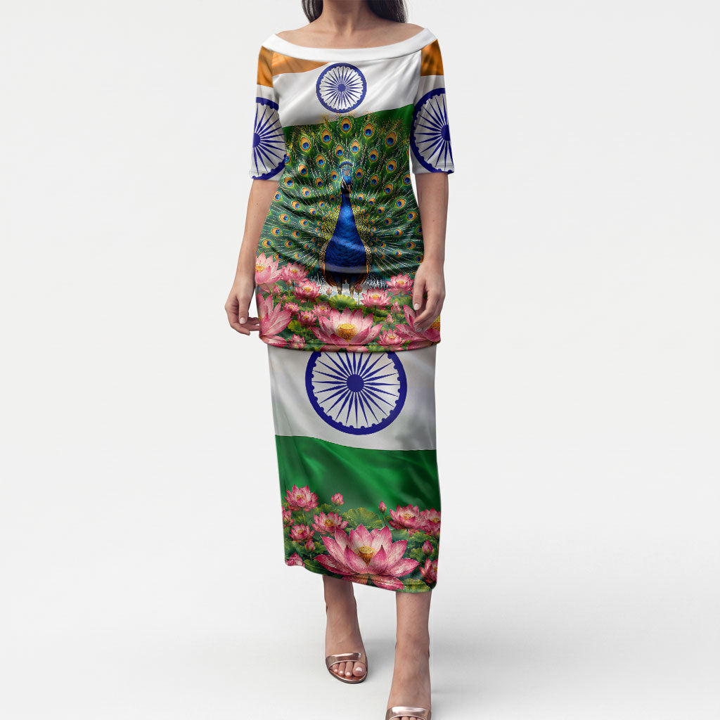 India Flag Peacock Puletasi Vibrant Cultural Indian Taj Mahal Lotus