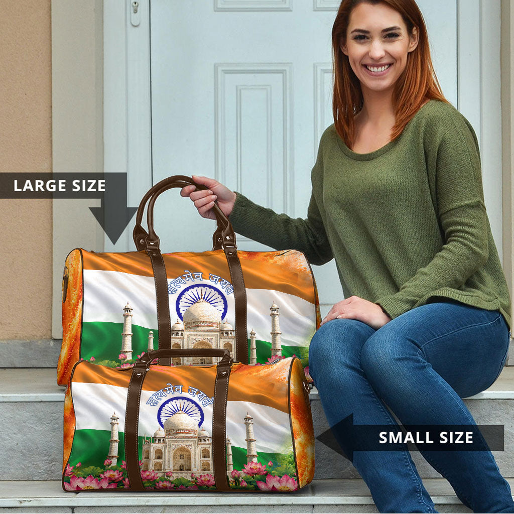 India Flag Peacock Travel Bag Vibrant Cultural Indian Taj Mahal Lotus