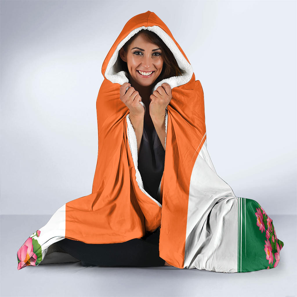 India Flag Hooded Blanket Jet Flypast Ashoka Chakra Lotus Vibrant Patriotic Tricolor
