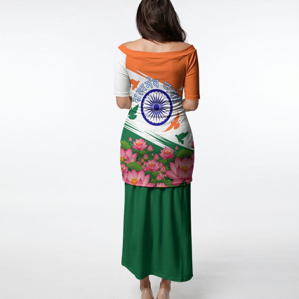 India Flag Puletasi Jet Flypast Ashoka Chakra Lotus Vibrant Patriotic Tricolor