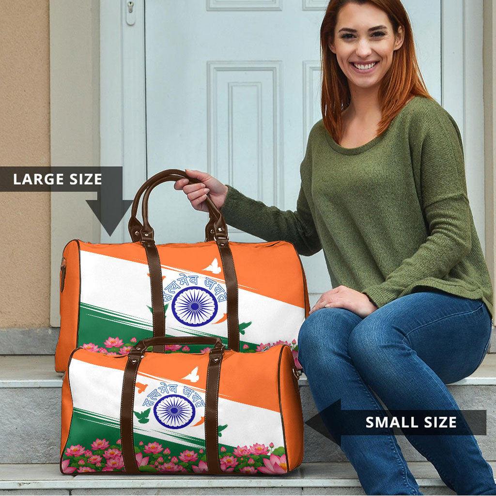 India Flag Travel Bag Jet Flypast Ashoka Chakra Lotus Vibrant Patriotic Tricolor