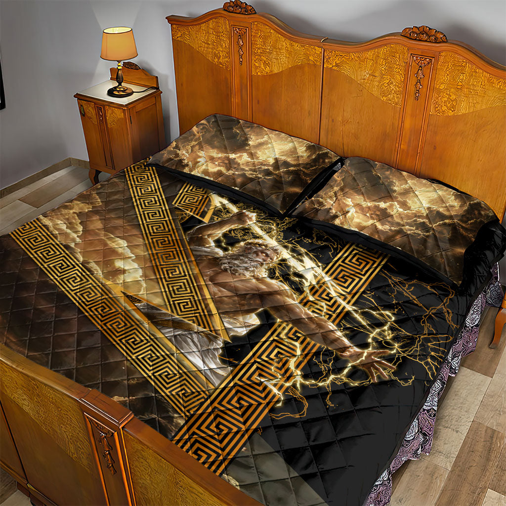 Zeus Greek Mythology King Of Gods Quilt Bed Set Gold Meander Pattern Lightning Bolt Mythological